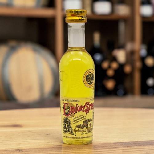 Strega bottiglia liquore - bottiglia,